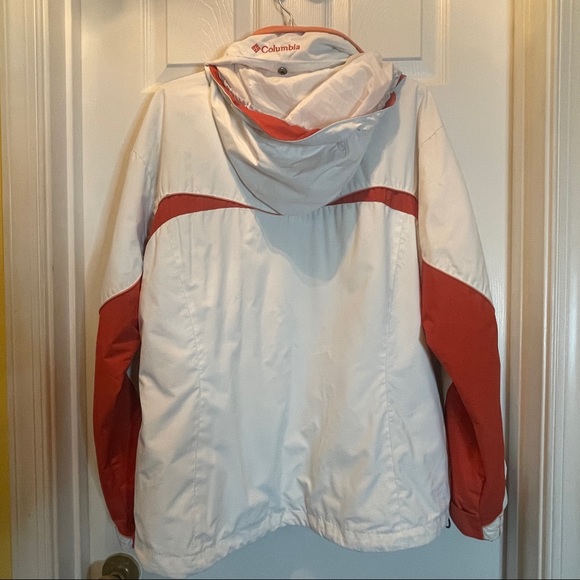 Columbia White w/Orange Coral Waterproof Breathable Jacket w/ hidden hood Size L - Picture 5 of 12